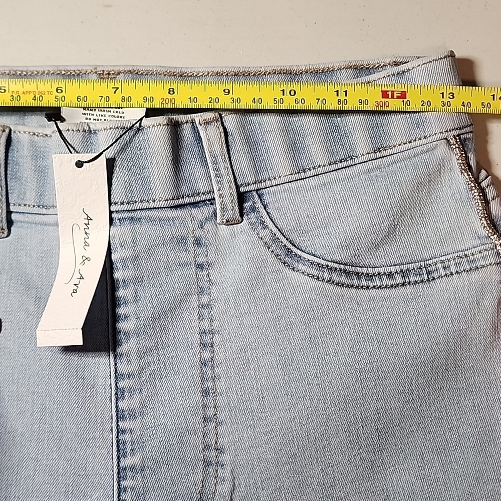 Anna & Ava NWT Light Blue WIDE Leg Jeans with Sparkle Detail - Picture 6 of 9